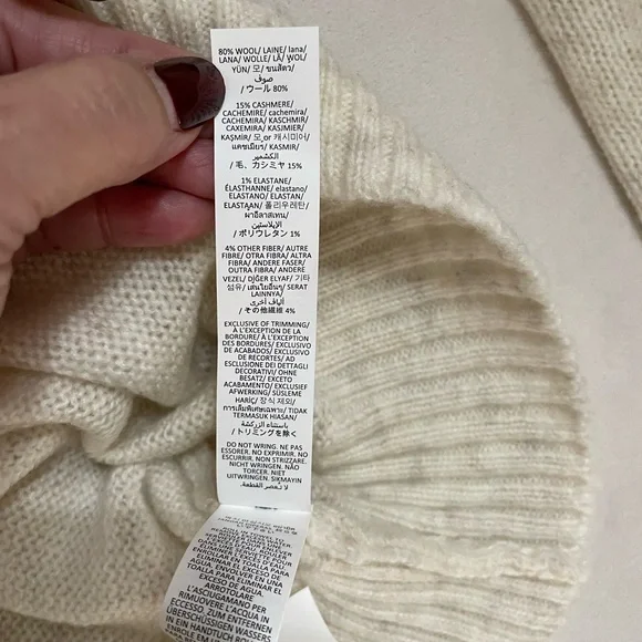 ALO Yoga NWT Unisex Wool Cashmere New Class Crewneck Sweater Bone Heather Size M - Picture 10 of 12